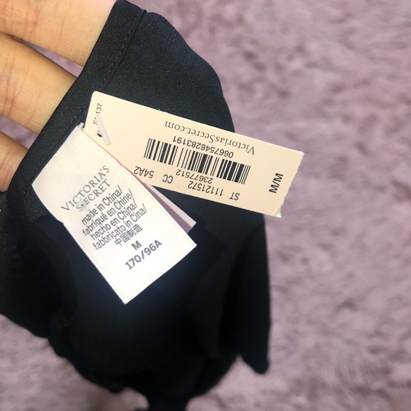 Victoria’s Secret Swim Cover Up Top - Picture 6 of 7